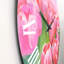 Champ de tulipes roses - Horloge murale traditionnelle-60327678