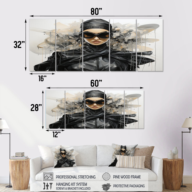 Ensemble d'art mural noir et gris Futuristic Fashion III - Dior 5 pièces, H 32 po x l 80 po