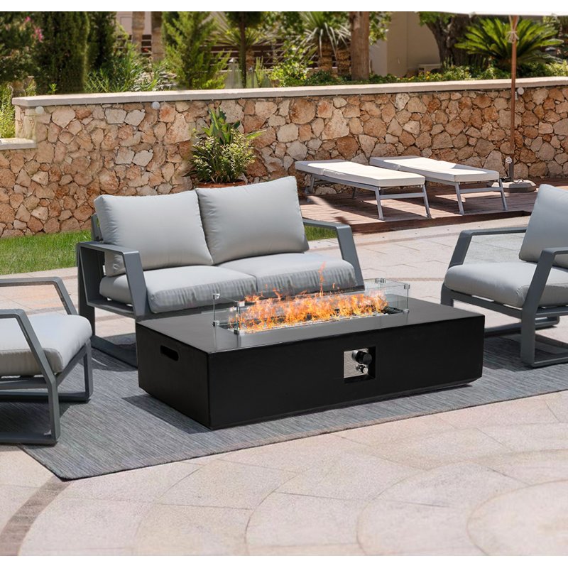 Foyer rectangulaire en terrazzo noir