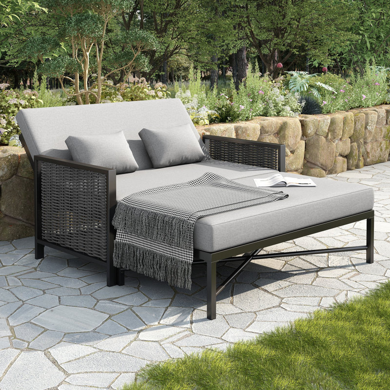 131.5cm Wide Straight Steel Patio Daybed, Grey