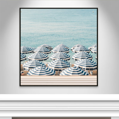 Parasols de plage rayés - version carrée imprimé par 