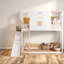 Lits mezzanine jumeaux pour enfants avec glissade et étagères de rangement, en MDF blanc naturel.-1143715689