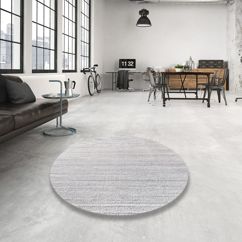 Indoor Rug, Round 3'