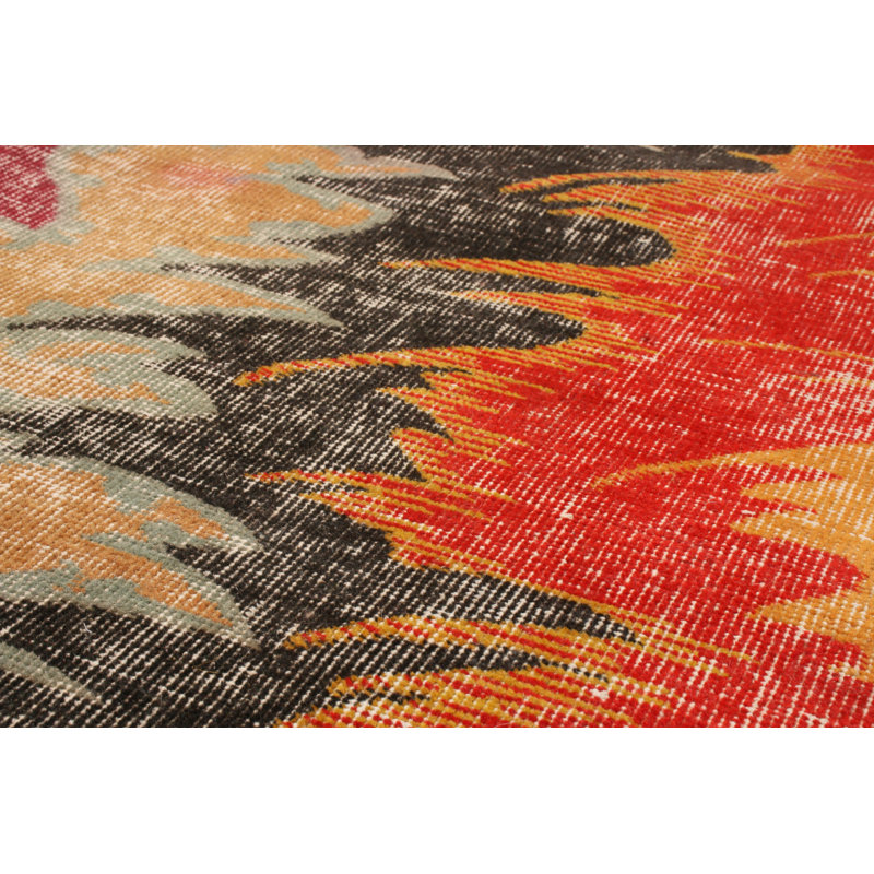 Wool Abstract Area Rug in Red