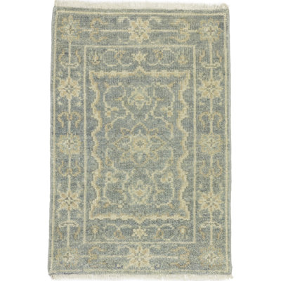 Muted Wool Floral Area Oriental Rug