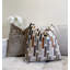 Housse de coussin géométrique en velours-116244273-116244275
