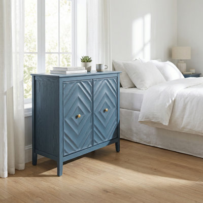 Armoire de rangement géométrique en relief avec portes à fermeture magnétique, finition vintage mat, design élégant sans poignée, pieds surélevés pour un nettoyage sans effort, buffet d'entrée polyvalent convenant au salon