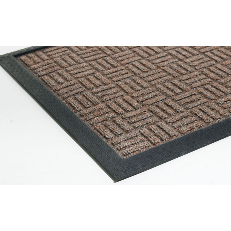 Tapis de porte extérieur antidérapant Wallach, Rectangulaire 1 pi 4 po x 2 pi