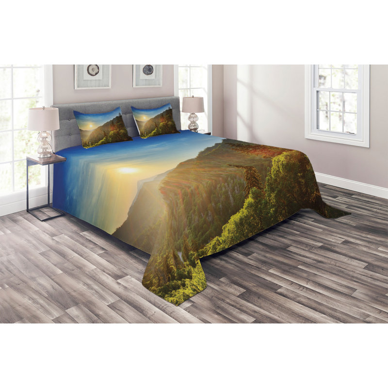 Rustic Polyester Coverlet, King Bedspread + 2 Shams