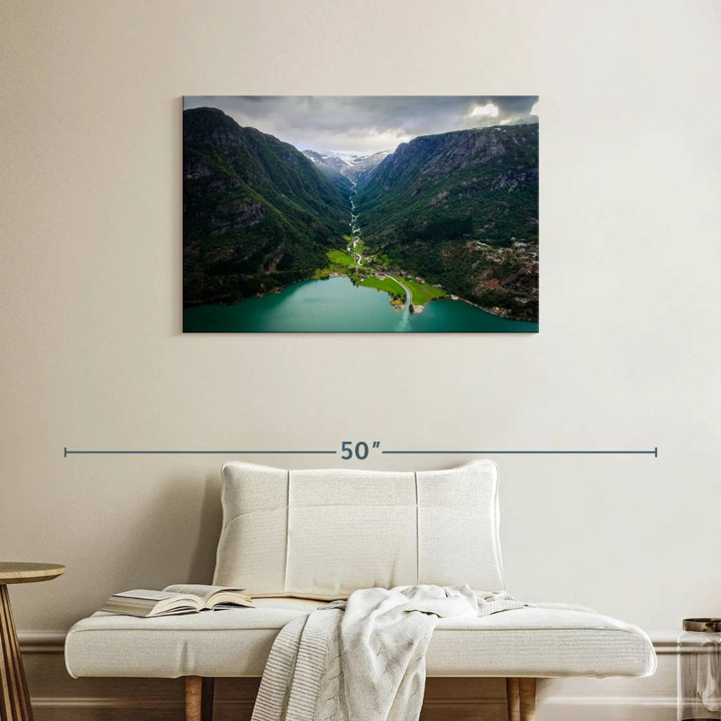 Scène de montagne Kavia Odda, H 24 po x l 36 po