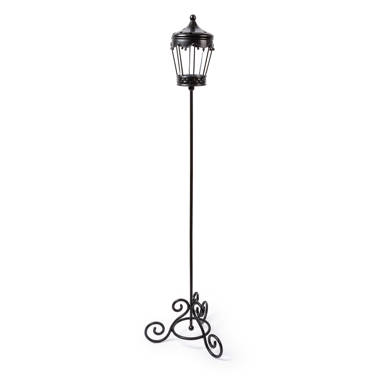 https://assets.wfcdn.com/im/85447505/resize-h380-w380%5Ecompr-r70/2391/239109312/Standing+Garden+Lantern.jpg