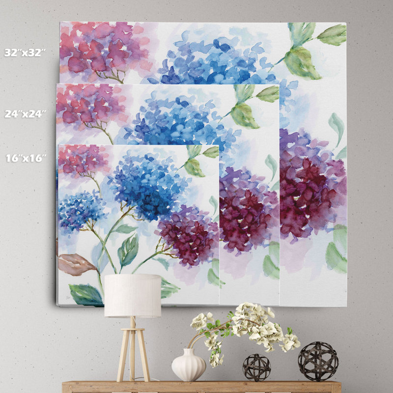 « hortensia harmonie ii » par nan, reproduction d’art sur toile tendue, H 32 po x l 32 po x P 1,5 po