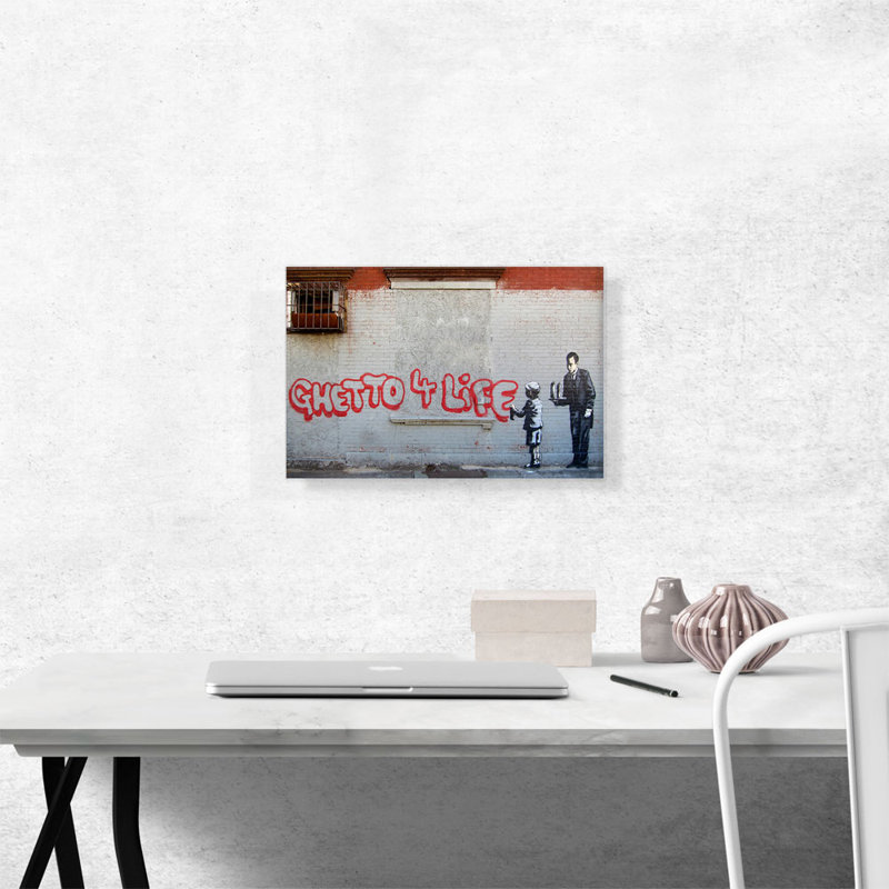 «Ghetto 4 Life» par Banksy - reproduction de photo sur toile tendue, H 12 po x l 18 po x 1,5 po