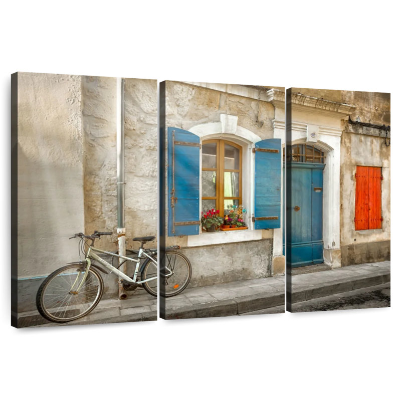 Sireci Arles Bicycle, 42" H x 65" W