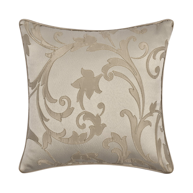 Coussin décoratif carré Spectra 16 po taupe
