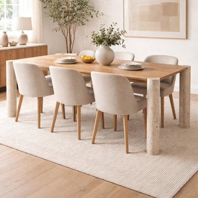  Table de salle à manger en bois de manguier massif Soren avec pieds en pierre de travertin