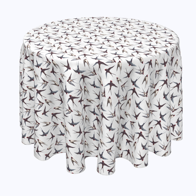 Blanco Geometric Round Tablecloth, 84" x 84"