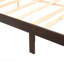 Grand lit en bois de pin avec tête et pied de lit en rotin, avec plateforme de lit central amélioré, espresso
