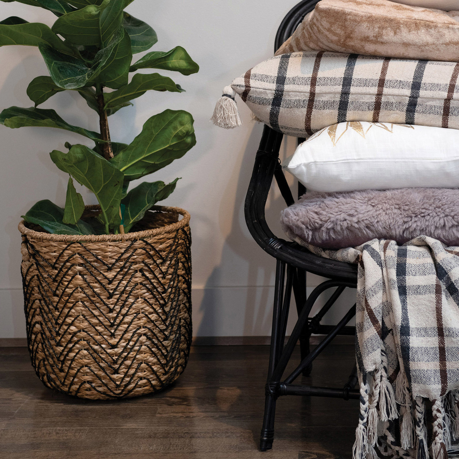 Enny Cotton Blend Hand Woven Throw Blanket, Cream/Gray Plaid