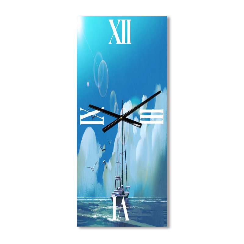 Le voilier sur la mer bleue contre le ciel d'été - horloge murale nautique et côtière, Petit