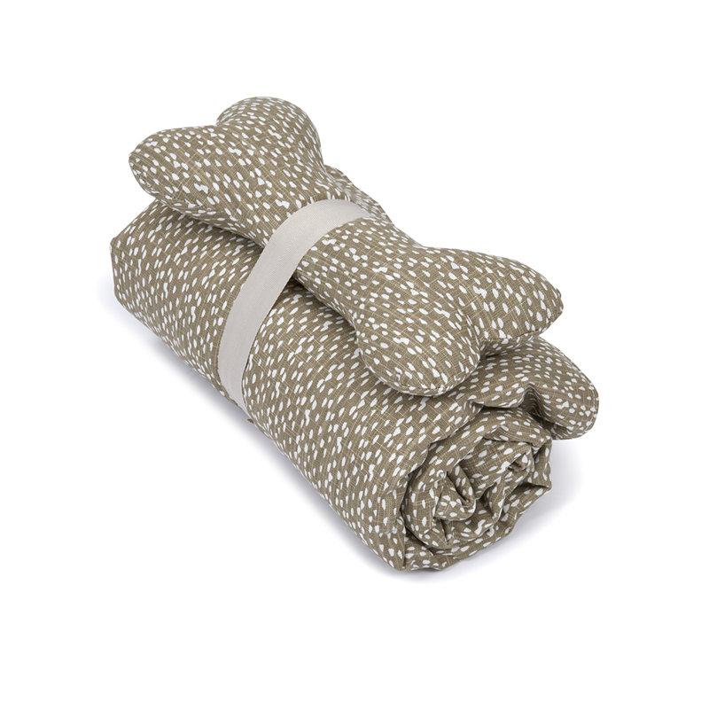 Dottie Outdoor Pet Blanket, Small (24" W x 36" L), Tan