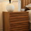 Table de chevet 19,7 po avec tiroirs en bois massif-107078679