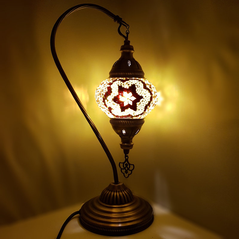 Bonanno Metal Arched Lamp, Gold