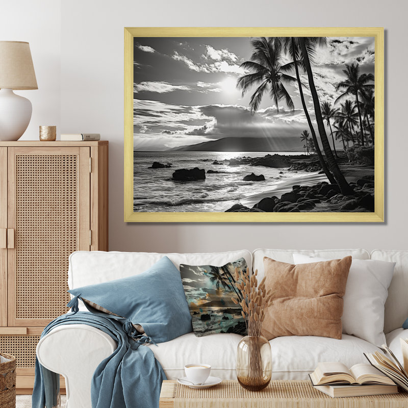 Maui Beautiful Cityscape Black III sur toile, H 30 po x l 40 po x P 1,5 po, Encadrement doré
