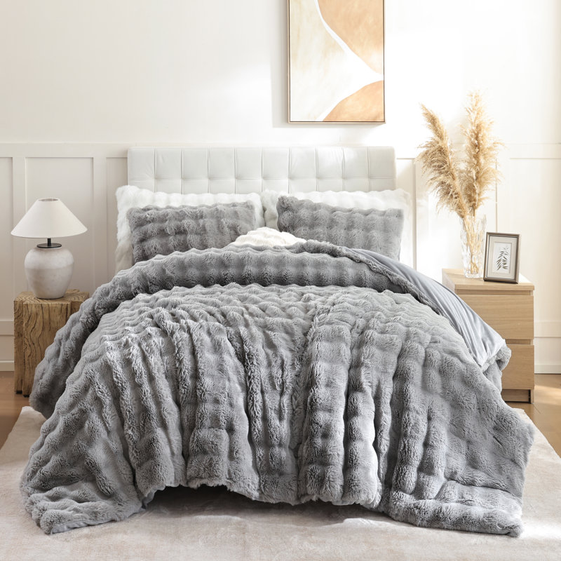 Ensemble d'édredon Fluffy 3 pièces - édredon en fausse fourrure ultra doux et chaud avec deux taies d'oreiller pour l'hiver