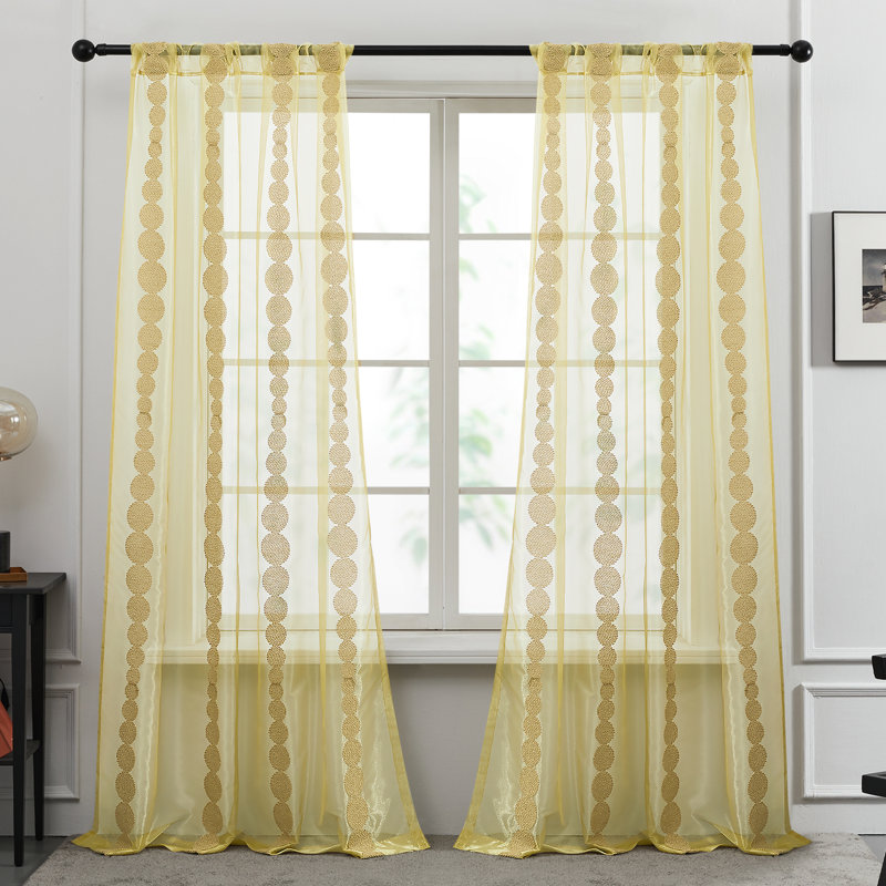 Rideau transparent en polyester Padraic, L 52 po x L 120 po