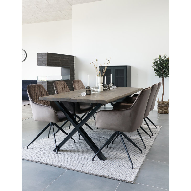 47cm H Velvet Upholstered Massivrücken Armchair