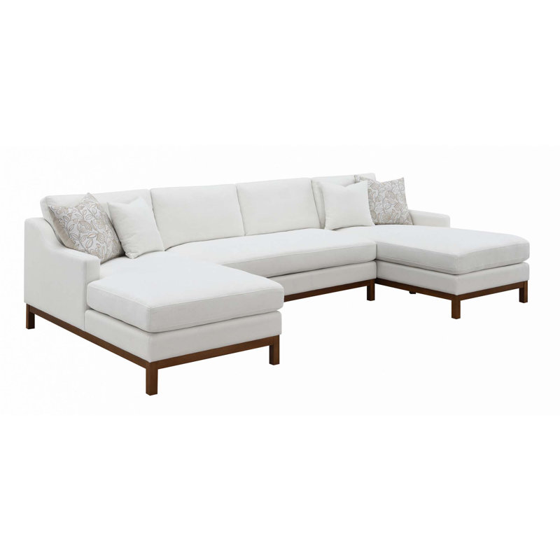 Sectional Sofa w/4 Pillows
