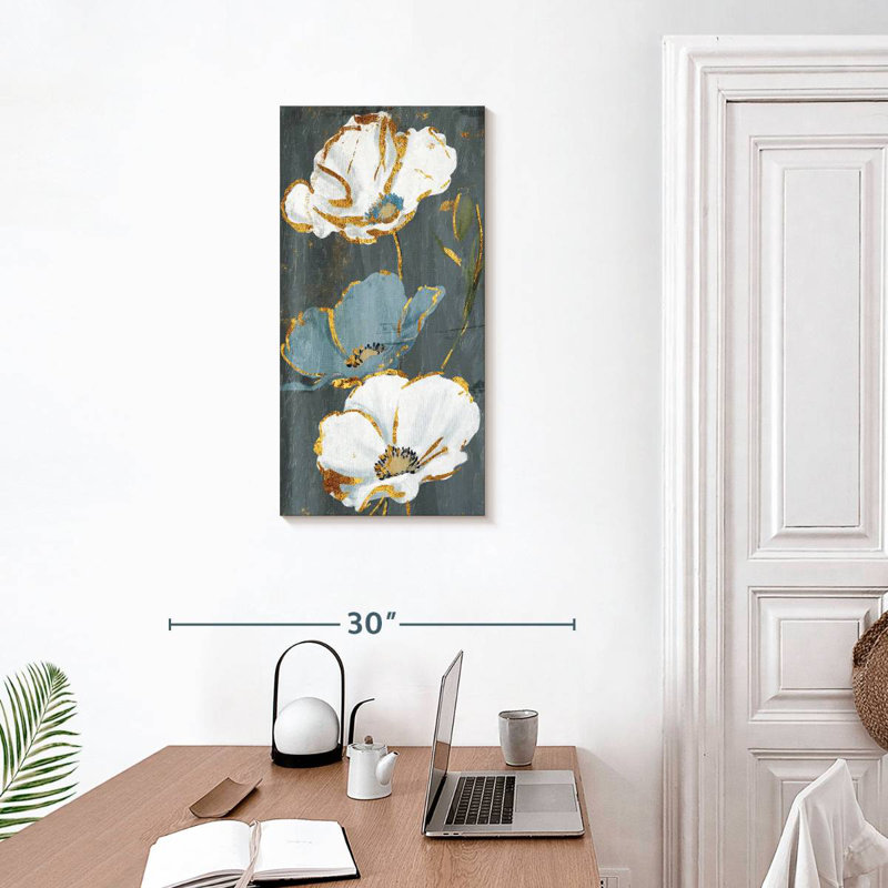 Harnek Three Flower Gold Accents Mate, 30" H x 15" W
