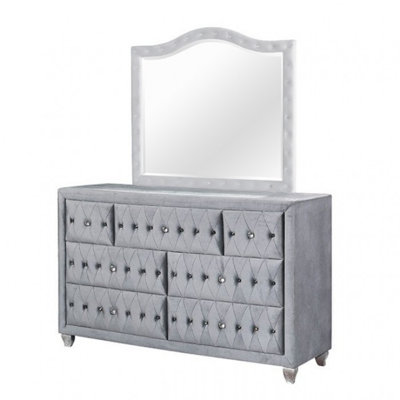 Salome 7-drawer Dresser