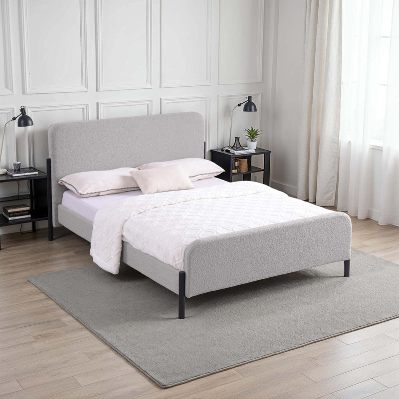 Bed, Kingsize (5'), Light Grey