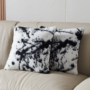 Throw Pillows with Inserts Included 18x18，set of 2 Black white Combined Decorative Throw Pillows for bed and couch,sofa pillows with Velvet covers and polyesters insert for Living Room or Home Decor