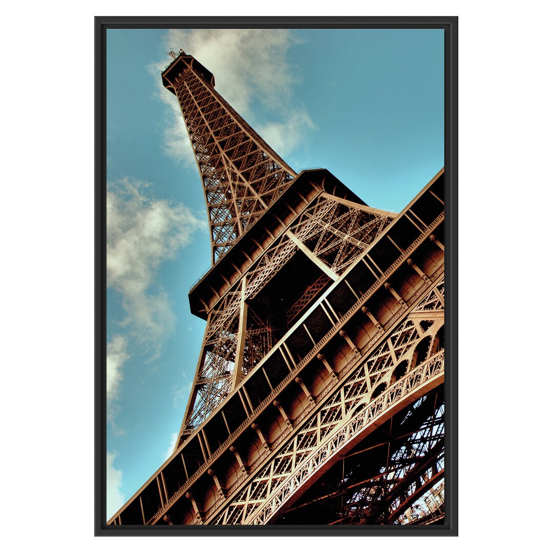 Gerahmter Fotodruck Gigantic Eiffel Tower in Paris