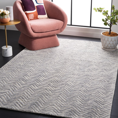 Tapis en laine / coton à chevrons touffeté à la main Jaylean