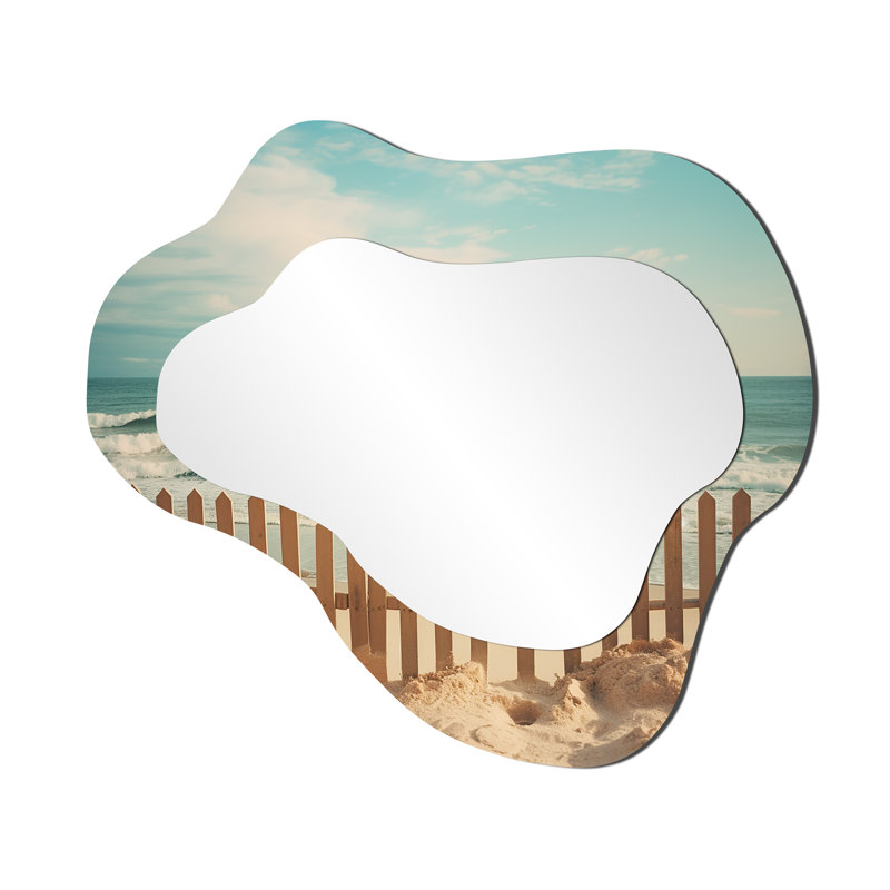 Beach Fence Atlantic Ocean Sunny Blue Day - Miroir mural asymétrique nautique Coastal Beach, 25 po x 28 po