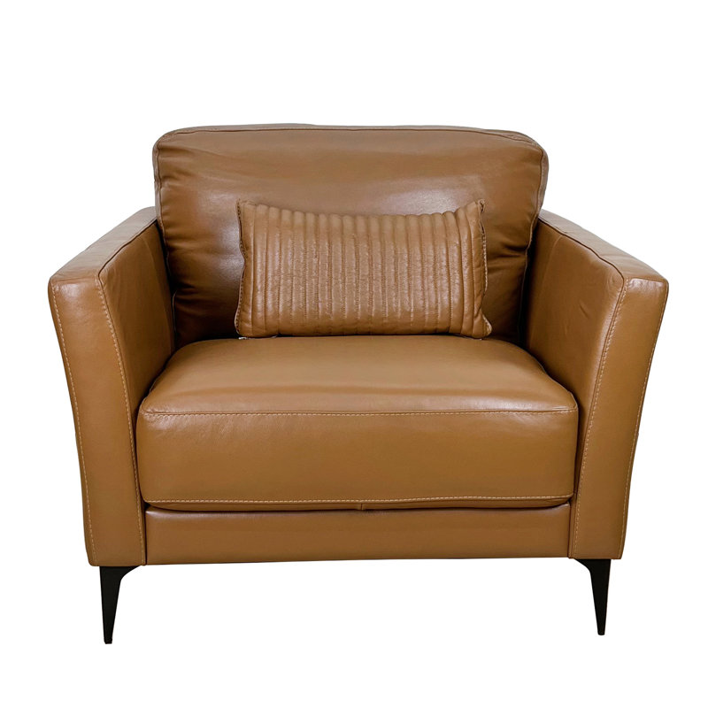 Fauteuil en cuir beige avec coussin inclus, pieds en métal, assise entièrement en mousse, rembourrage ferme, hauteur 86 cm, capacité de charge 100 kg, assise et dossier de type selle, densité D28, largeur 102 cm, charge maximale