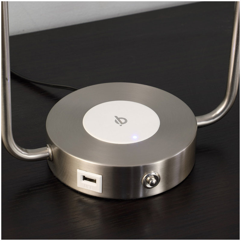 Lampe de table rétro 19,25 po Neilsen avec station de charge et port USB