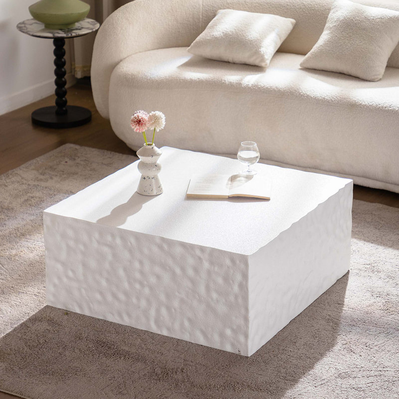 Table basse carrée avec combinaison de couleurs modernes