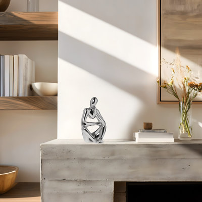 Sculpture moderne homme réfléchissant (argent réfléchissant)