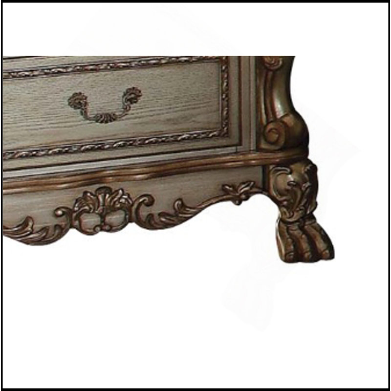 Table de chevet dorée
