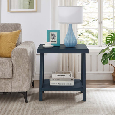 Table de bout à tablette contemporaine en bois Athens avec plateau en placage durable et rangement supplémentaire, parfaite pour un décor rustique ou moderne