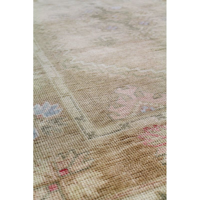 Karakegili One-of-a-Kind 4'9" X 7'11" Area Rug