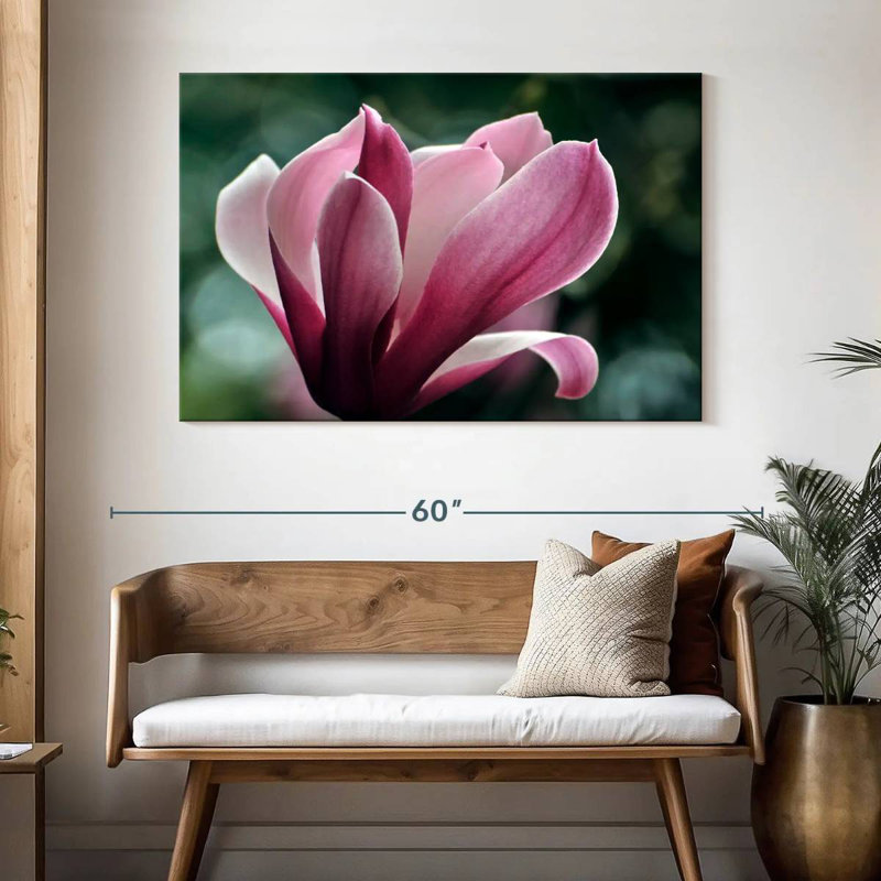 Fleur de magnolia Harnek en fleurs, H 32 po x l 48 po