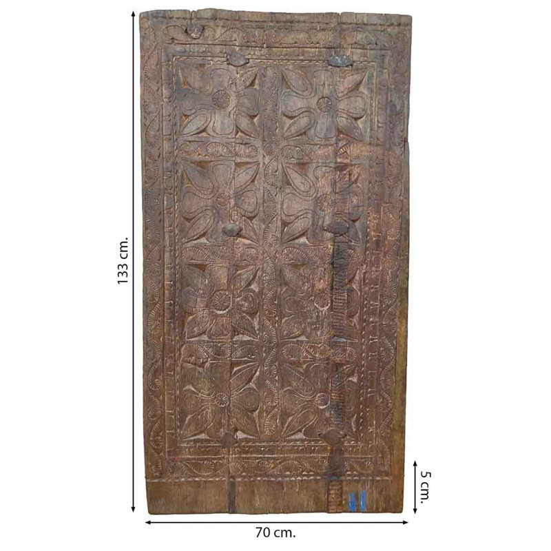 Helmsley Wall Decor on Wood