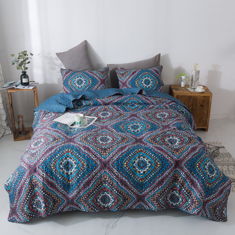 Coverlet, Full Bedspread + 2 Standard Shams