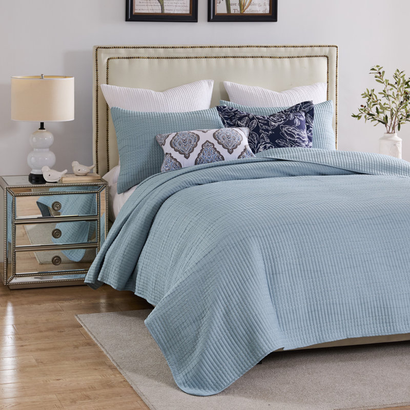 Greenland Home Fashions Cosmo 3-Piece King Size Chambray Coverlet Set, 105x95 Inch, King Quilt + 2 King Shams, Cosmo Chambray